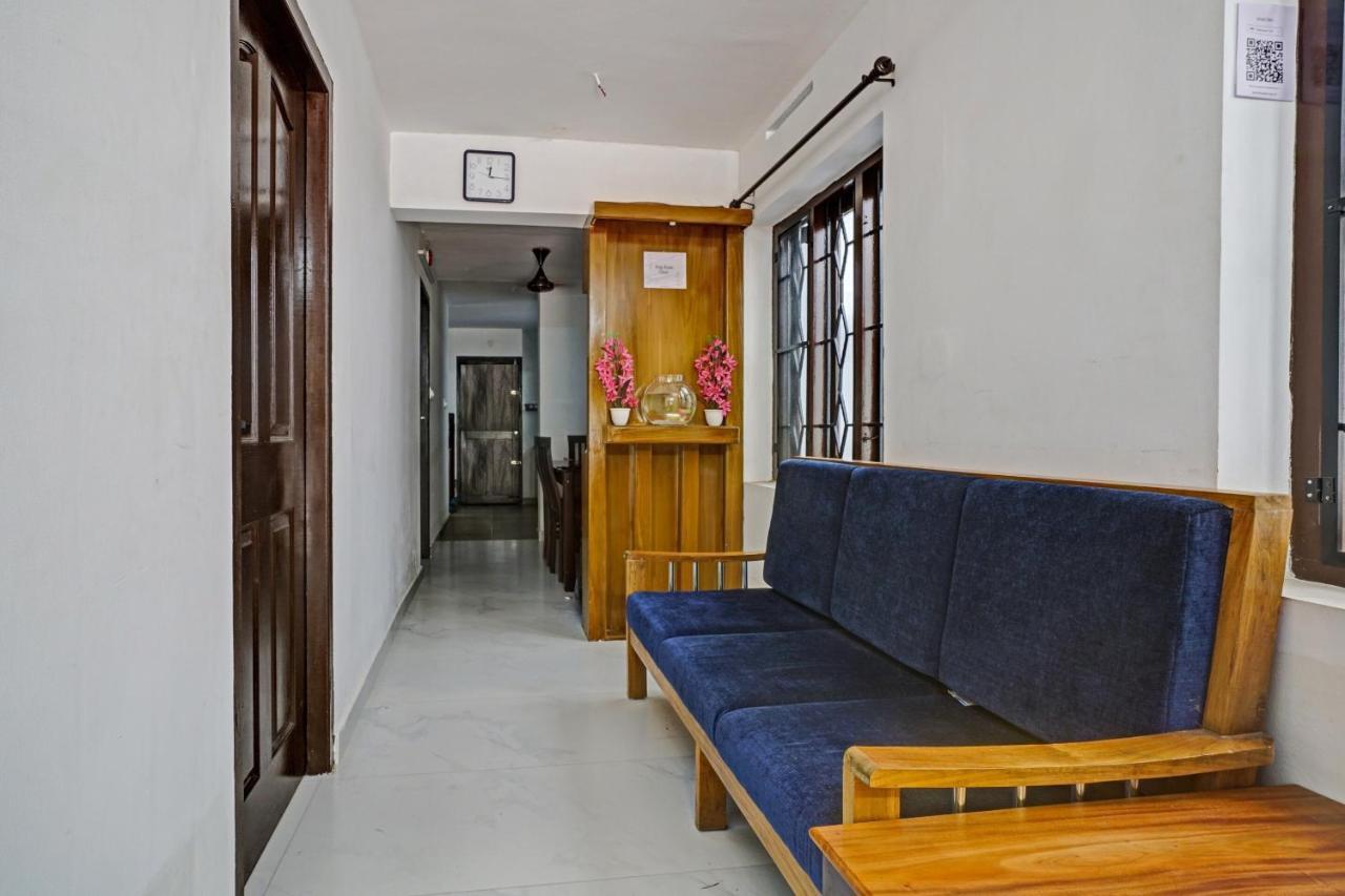 Spot On Blissful Villa Kochi Exterior foto